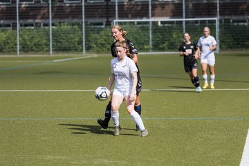 Bild 21 - wBJ Alstertal-Langenhorn - SV Henstedt-Ulzburg : Ergebnis: 4:1